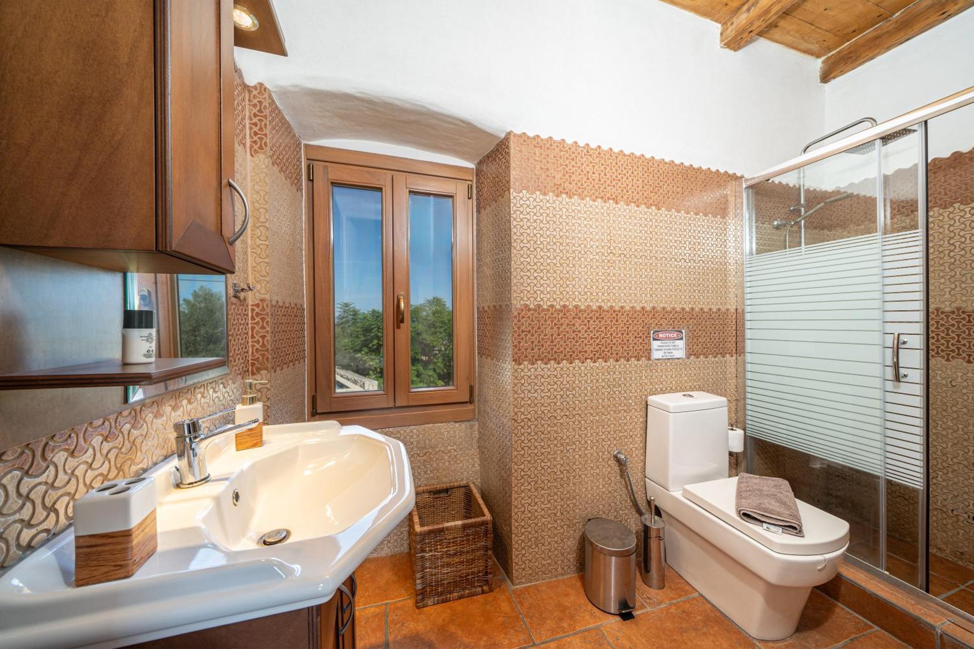 Luxury Stone Villa ฟิสคาร์โด ภายนอก รูปภาพ
